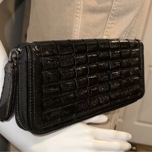 Burberry luxurious Black patent Leather Wallet Clutch long